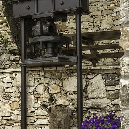 Castelli Willa Acharavi (Corfu)